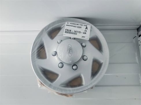 New 2026 Ford E-350 and Econoline 350 Super Duty w/ Power Equipment Group image 38