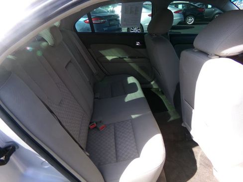 Used 2011 Ford Fusion SEL image 33