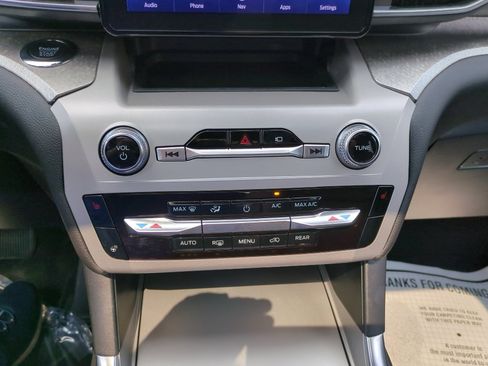 Used 2023 Ford Explorer Timberline w/ Timberline Technology Package image 11
