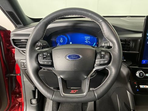 Certified 2024 Ford Explorer ST w/ Equipment Group 401A image 17