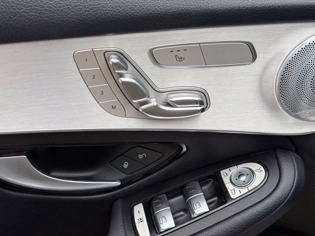 Used 2019 Mercedes-Benz GLC 300 image 12