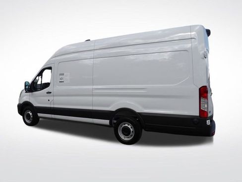 Certified 2026 Ford Transit 250 148 High Roof Extended w/ Load Area Protection Package RWD image 9
