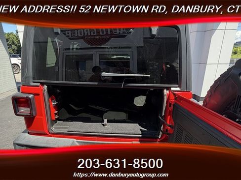 Used 2018 Jeep Wrangler Unlimited Sport S AWD/4WD image 26