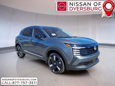 New 2026 Nissan Kicks SR w/ SR Premium Package FWD image 1