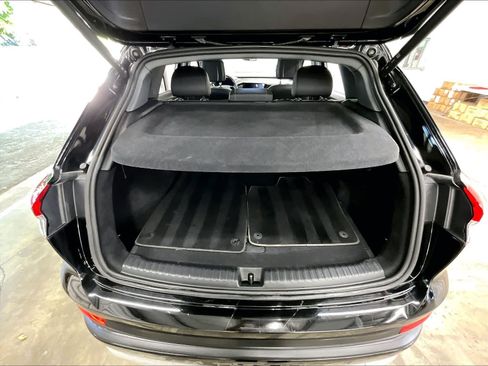 Used 2023 Audi Q4 e-tron Premium Plus w/ Premium Plus RWD image 30
