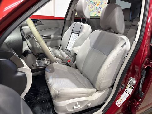 Used 2011 Subaru Forester 2.5X Premium w/ All-Weather Pkg AWD/4WD image 14