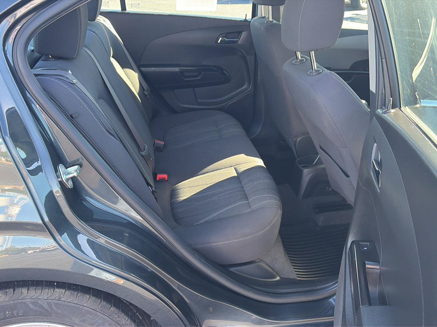 Used 2019 Chevrolet Sonic LT FWD image 15