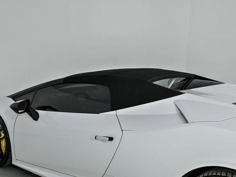 Used 2018 Lamborghini Huracan LP 580-2 image 19