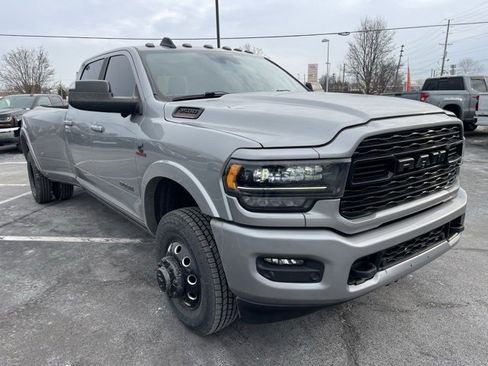 Used 2022 RAM 3500 Limited image 1