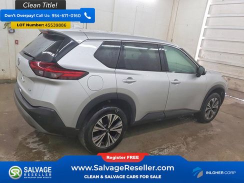Used 2022 Nissan Rogue SV image 4