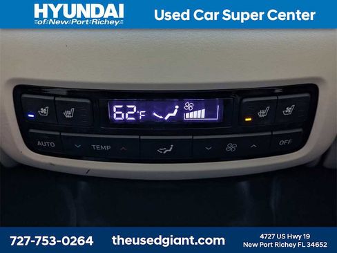 Used 2020 Hyundai Palisade Limited image 19