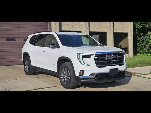 Used 2026 GMC Acadia Elevation FWD image 1
