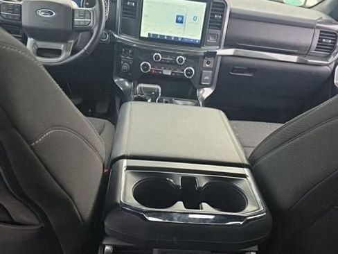 Used 2022 Ford F150 XLT w/ Equipment Group 302A High image 16