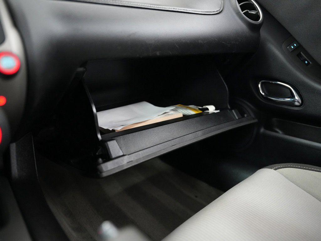 Used 2013 Chevrolet Camaro LT RWD image 41