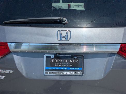 Used 2015 Honda Odyssey EX-L image 13