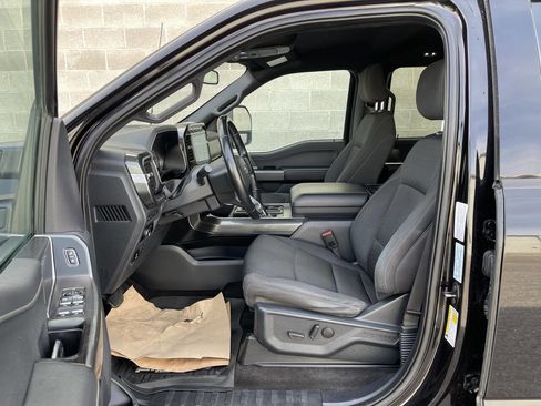 Used 2022 Ford F150 XLT w/ Equipment Group 302A High image 12