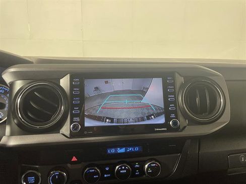 Certified 2023 Toyota Tacoma TRD Sport AWD/4WD image 17