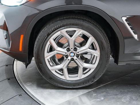 Used 2023 BMW X3 sDrive30i w/ Premium Package image 12