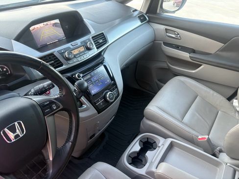 Used 2016 Honda Odyssey EX-L image 17