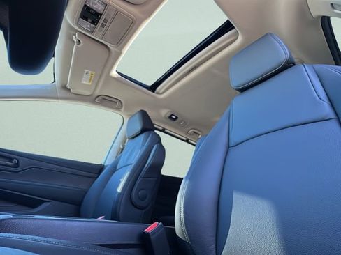 New 2026 Honda Odyssey EX-L image 26