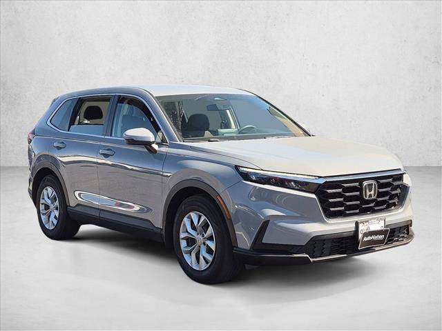 Used 2024 Honda CR-V LX image 3
