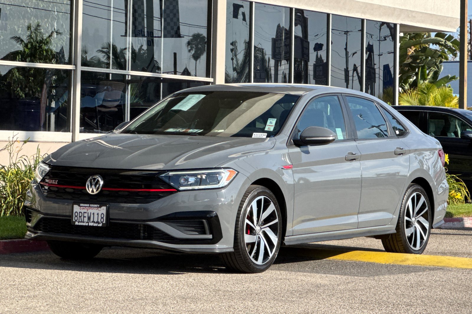 Used 2019 Volkswagen Jetta GLI FWD image 8