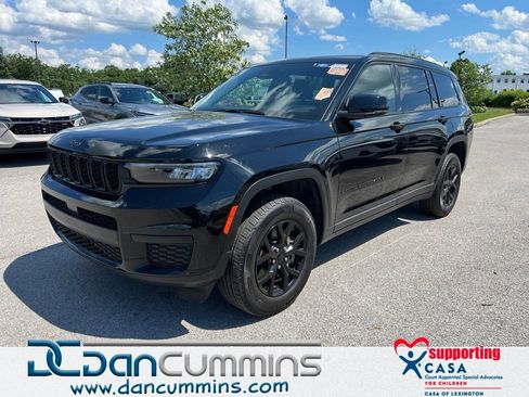 Used 2024 Jeep Grand Cherokee L Altitude AWD/4WD image 1