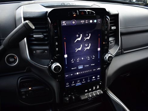 Used 2024 RAM 3500 Laramie w/ Night Edition image 46