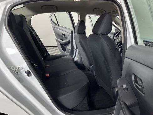 Used 2025 Nissan Sentra S FWD image 38