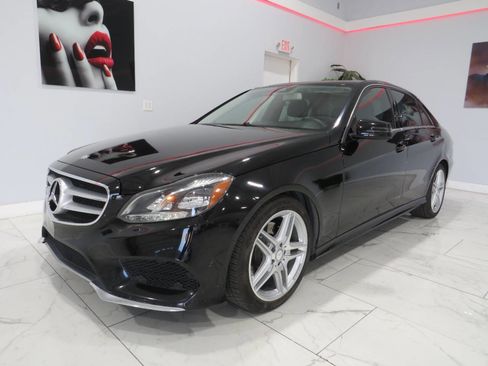Used 2014 Mercedes-Benz E 350 Sedan image 7