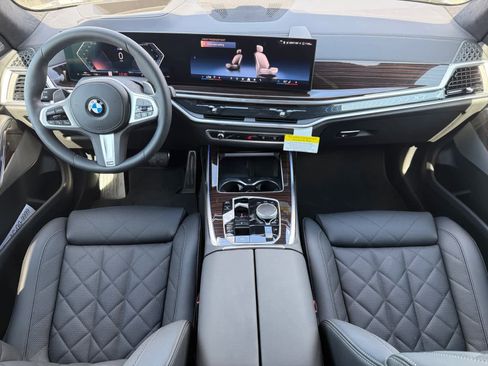 New 2026 BMW X7 xDrive40i image 21