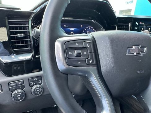 Used 2024 Chevrolet Silverado 1500 LT Trail Boss w/ Convenience Package II AWD/4WD image 40