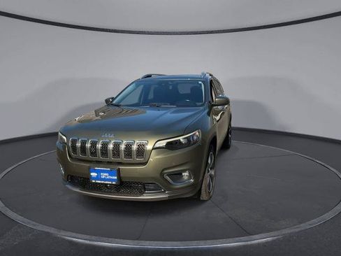 Used 2021 Jeep Cherokee Limited w/ Trailer Tow Group AWD/4WD image 3