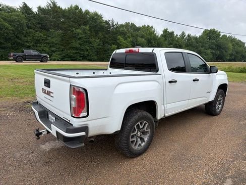 Used 2022 GMC Canyon AT4 w/ Trailering Package AWD/4WD image 8