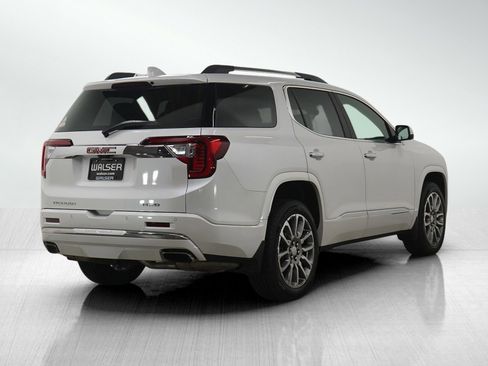 Used 2023 GMC Acadia Denali w/ Denali Technology Package image 5