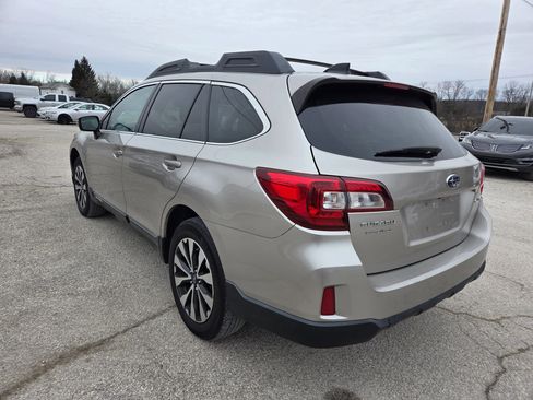 Used 2016 Subaru Outback 2.5i Limited image 6