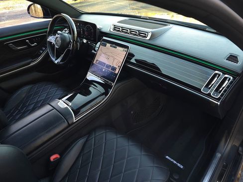 Used 2021 Mercedes-Benz S 580 4MATIC Sedan image 20