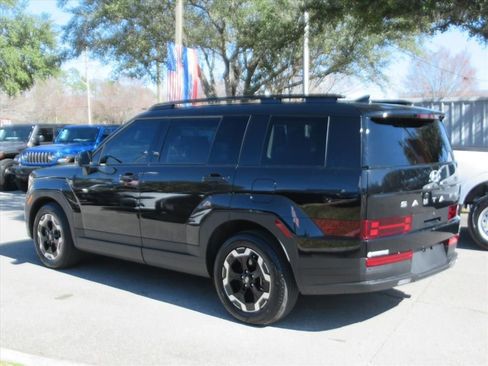 Used 2025 Hyundai Santa Fe SEL image 4