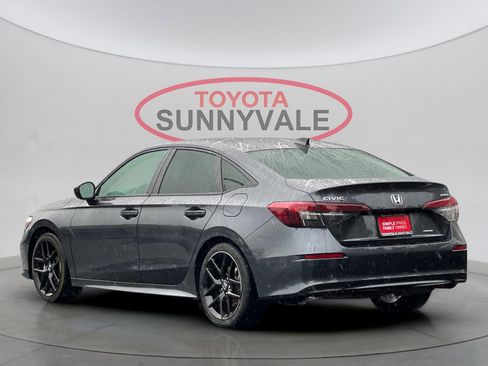 Used 2025 Honda Civic Sport Touring image 7