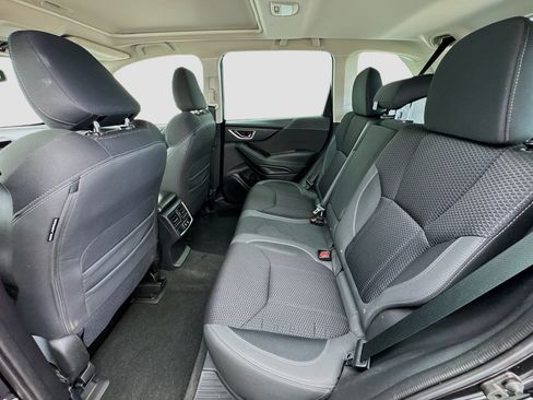Used 2023 Subaru Forester Premium AWD/4WD image 16