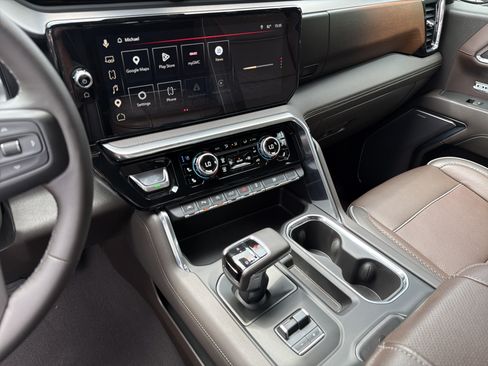 Used 2023 GMC Sierra 1500 Denali RWD image 31