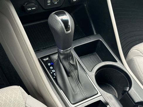 Used 2017 Hyundai Tucson SE image 34