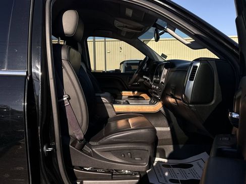 Used 2017 Chevrolet Silverado 1500 LTZ w/ Texas Edition image 24