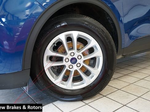 Used 2022 Ford Escape SE w/ Cold Weather Package AWD/4WD image 12