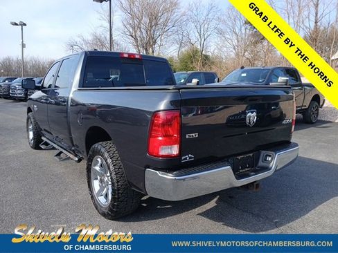 Used 2020 RAM 1500 Classic SLT image 4