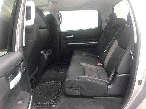 Used 2017 Toyota Tundra SR5 AWD/4WD image 27