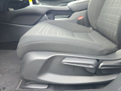 New 2026 Honda HR-V LX image 27
