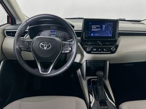 Certified 2023 Toyota Corolla Cross LE FWD image 22