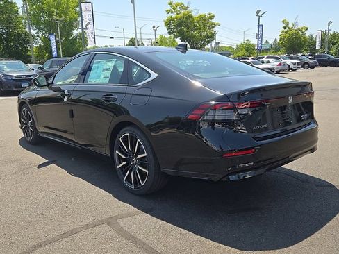New 2026 Honda Accord Touring image 4