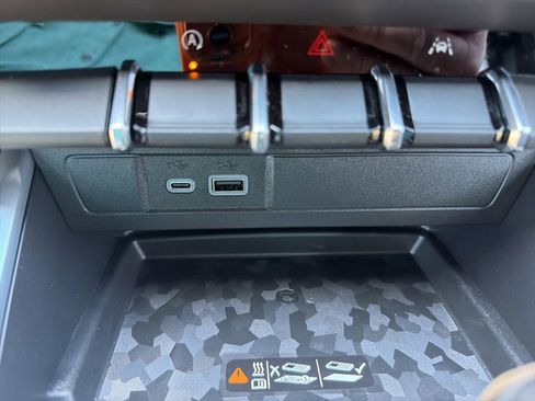 New 2026 Chevrolet Colorado Trail Boss AWD/4WD image 20